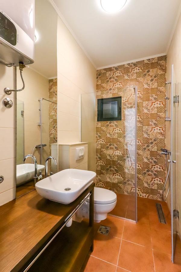 El Mar Apartments Бар Екстериор снимка