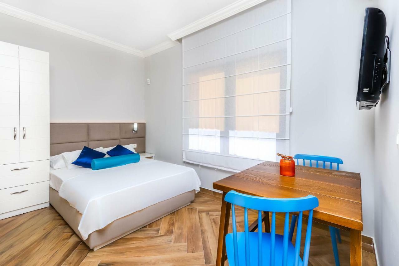 El Mar Apartments Бар Екстериор снимка